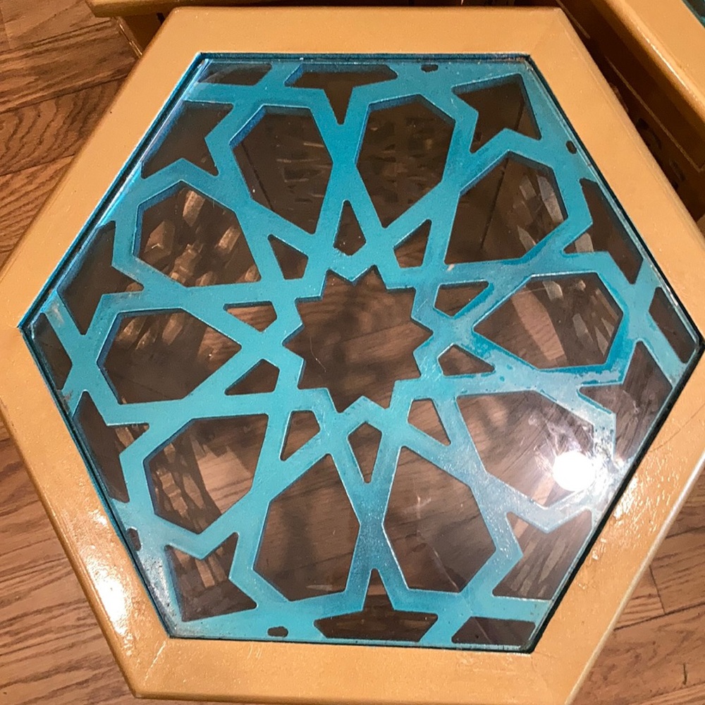 Meet your Posher, Rafiq